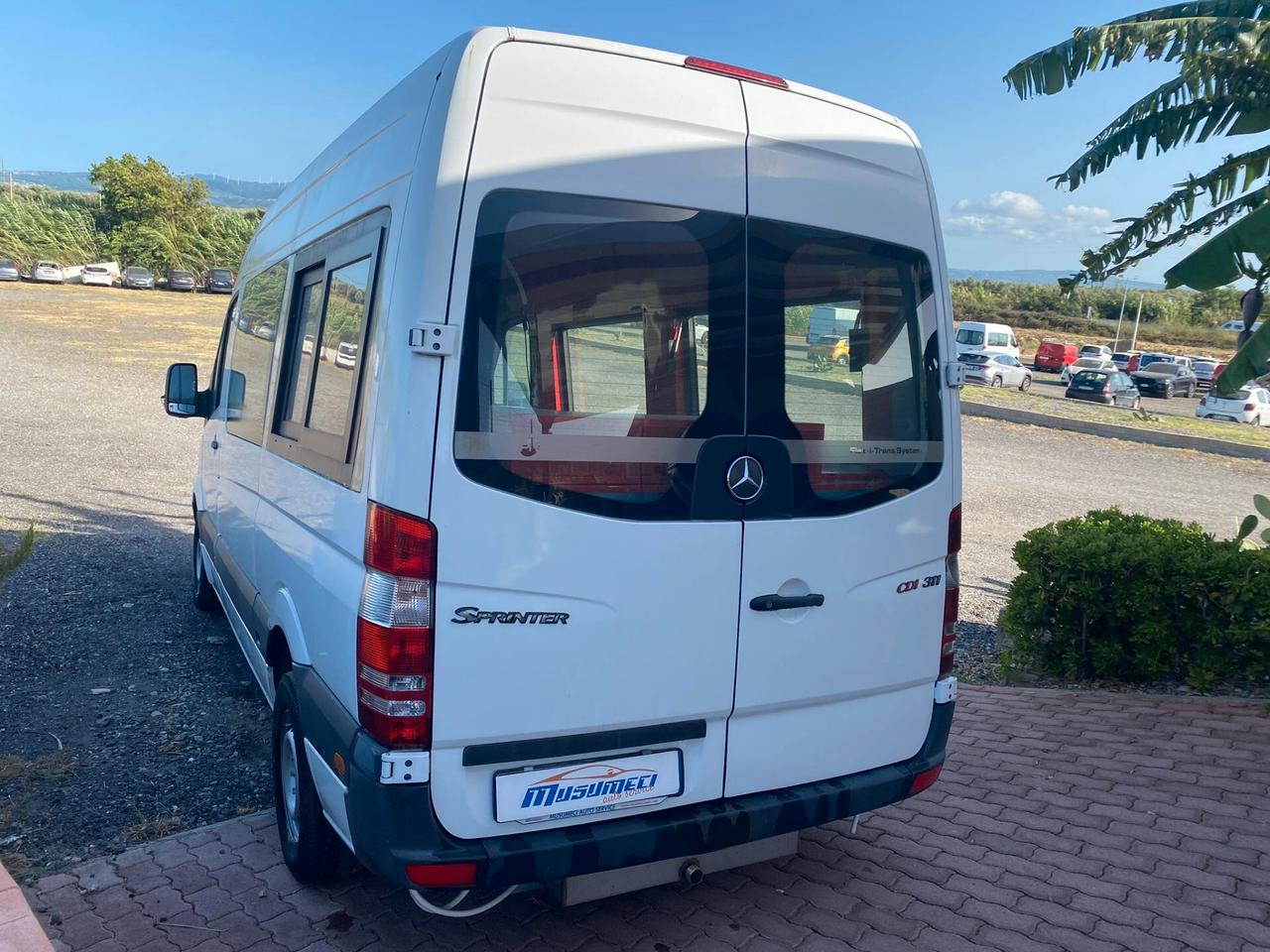 Mercedes Sprinter 310 allestimento food truck autonegozio