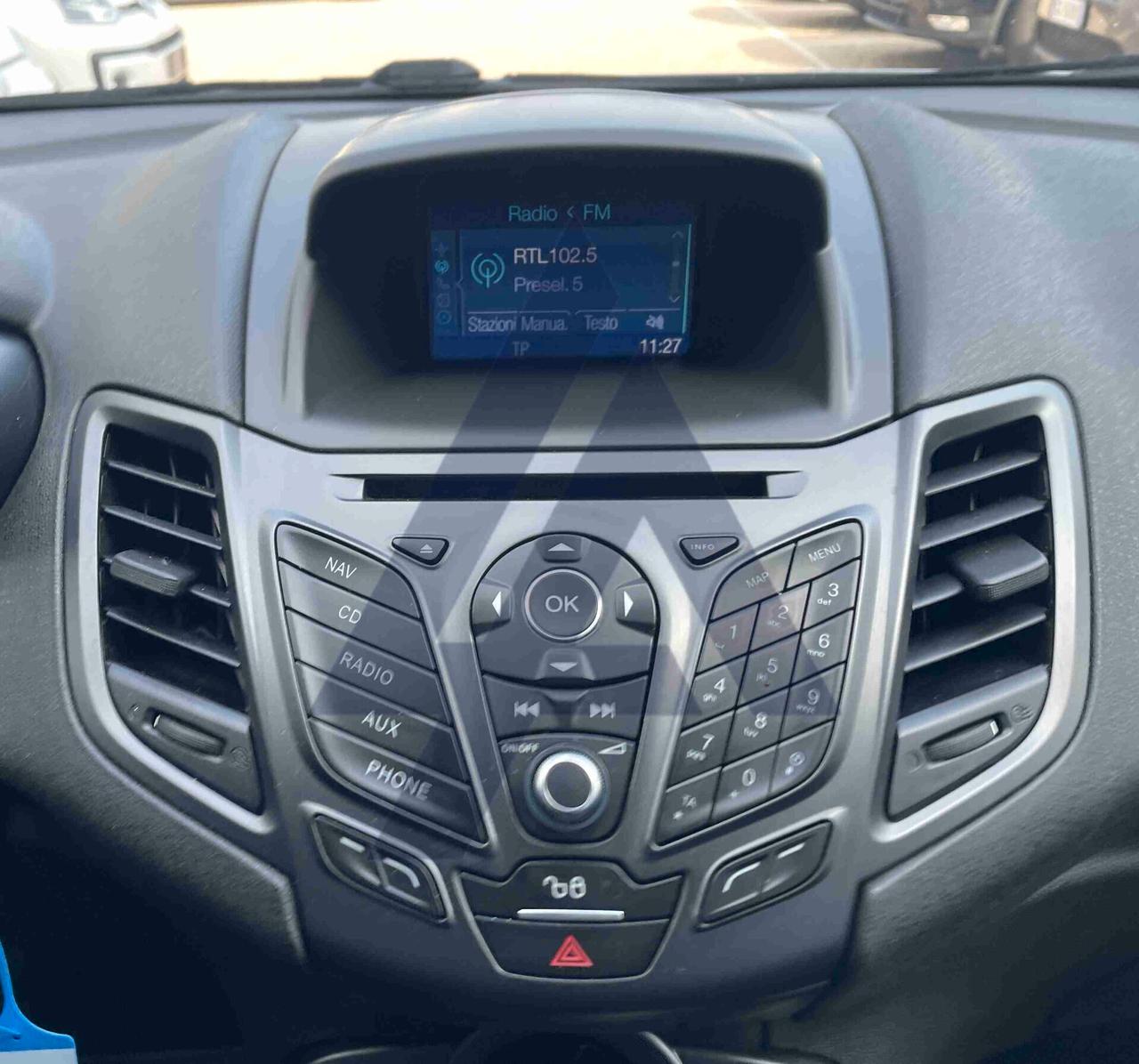 FORD Fiesta Van1.5 75cv tdci T4 POSTI