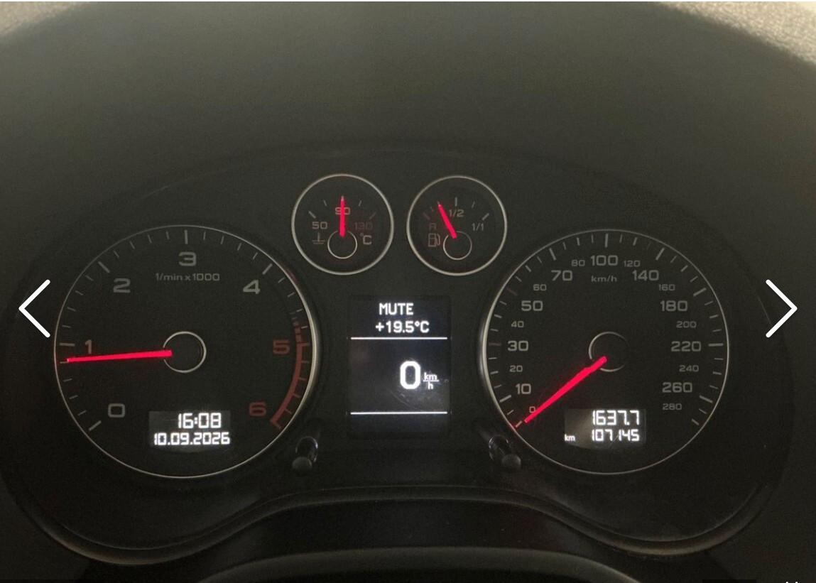 Audi A3 1.6 TDI 105 CV CR Attraction