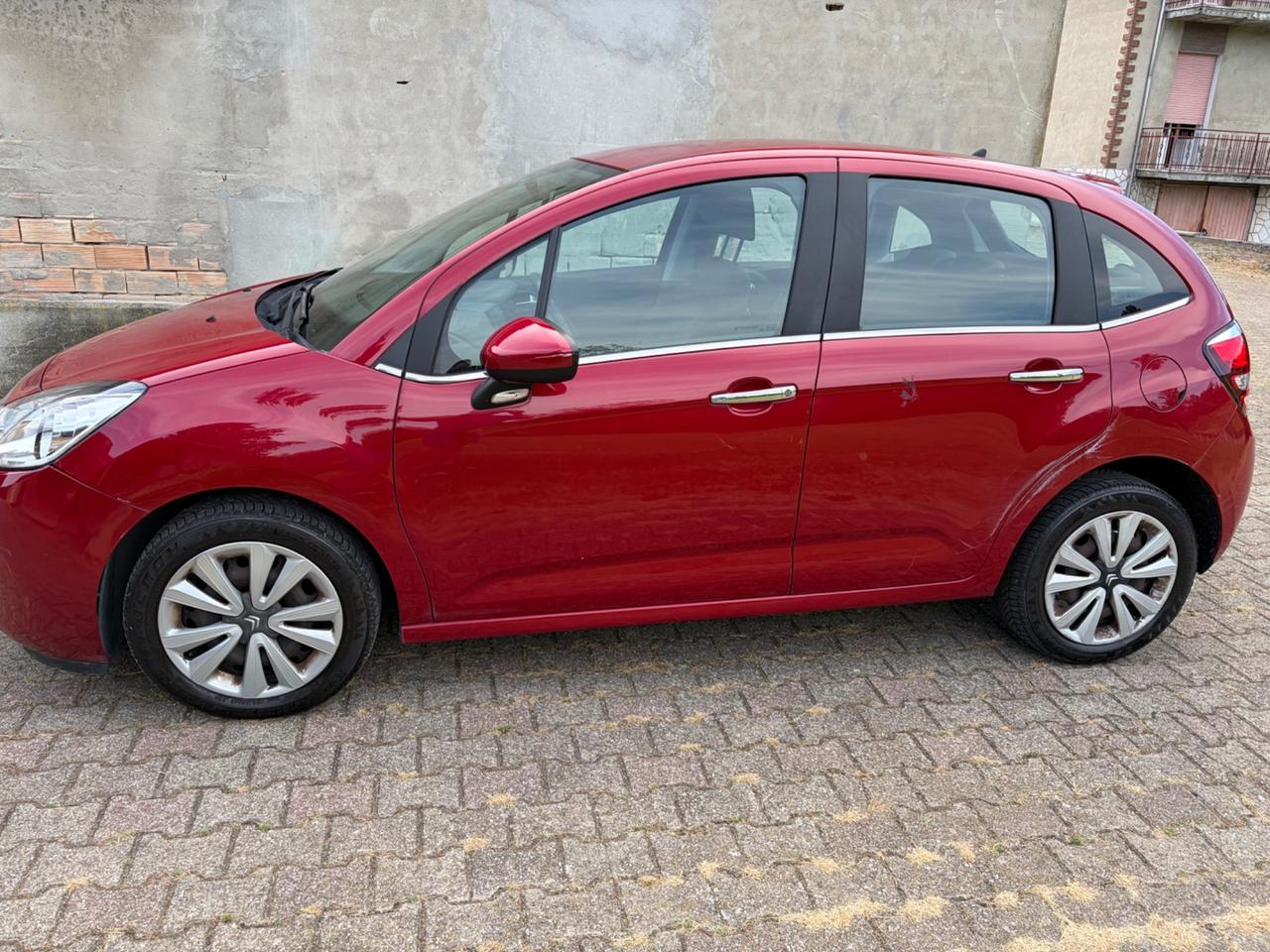 Citroen C3 1.2 BENZINA Exclusive 2015