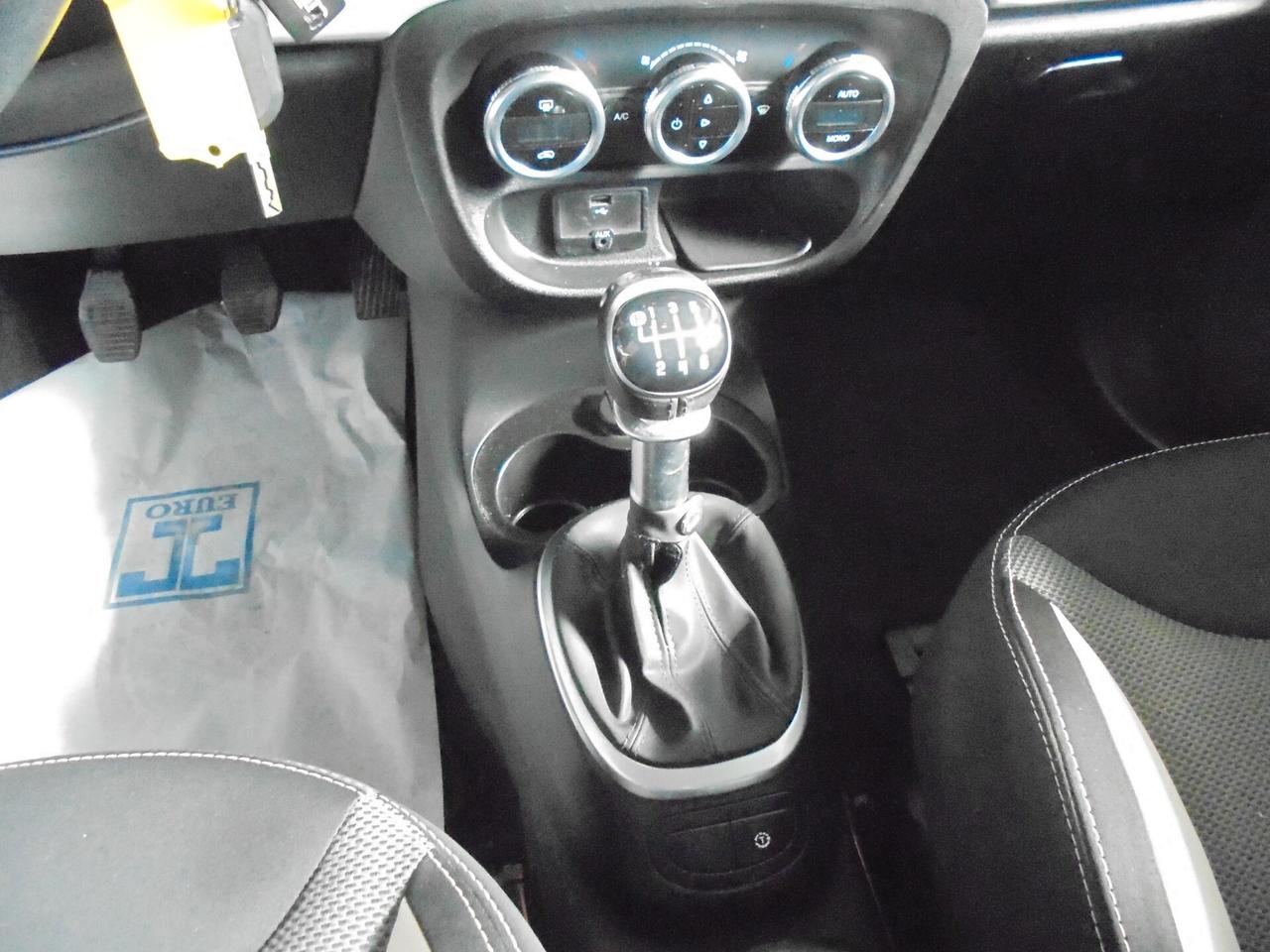 Fiat 500L 1.6 Multijet 105 CV Trekking