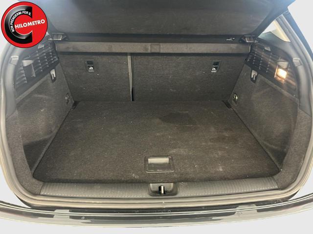 AUDI Q2 30 TDI S tronic Business