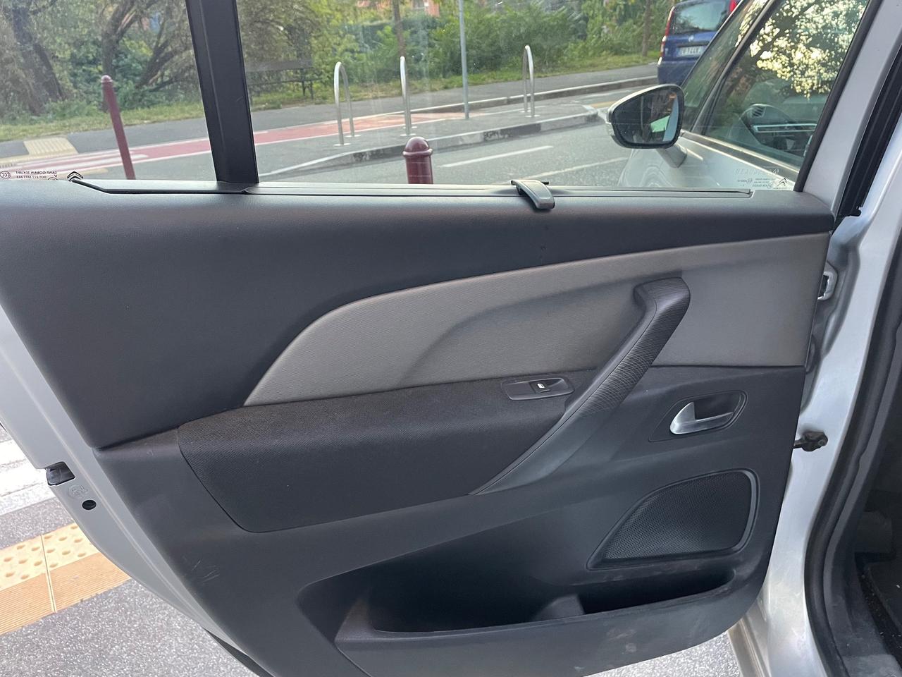 Citroen Grand C4 Picasso 1.6 BlueHDi/7POSTI/GARANZIA