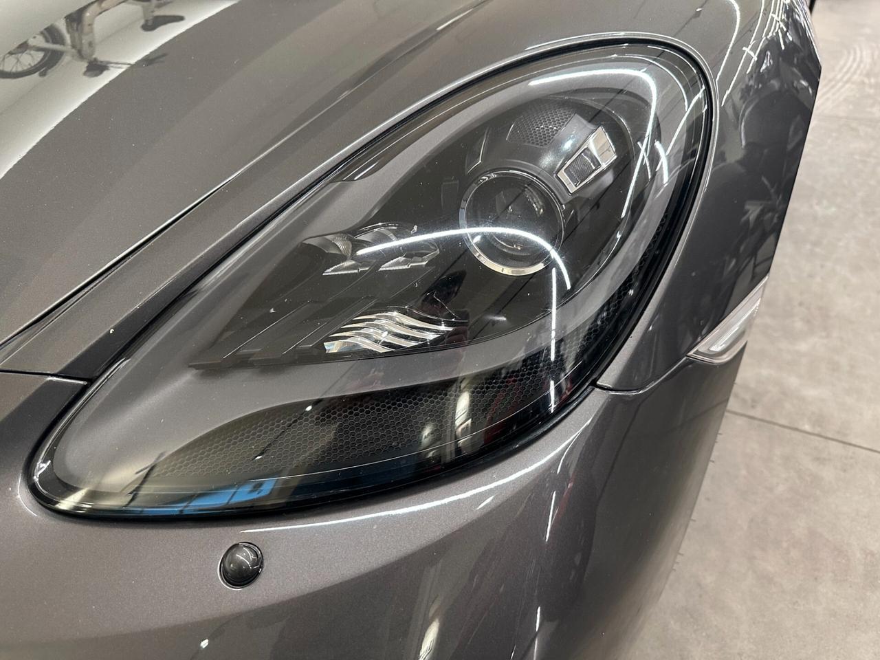 Porsche 718 Spyder 718 Boxster 2.0