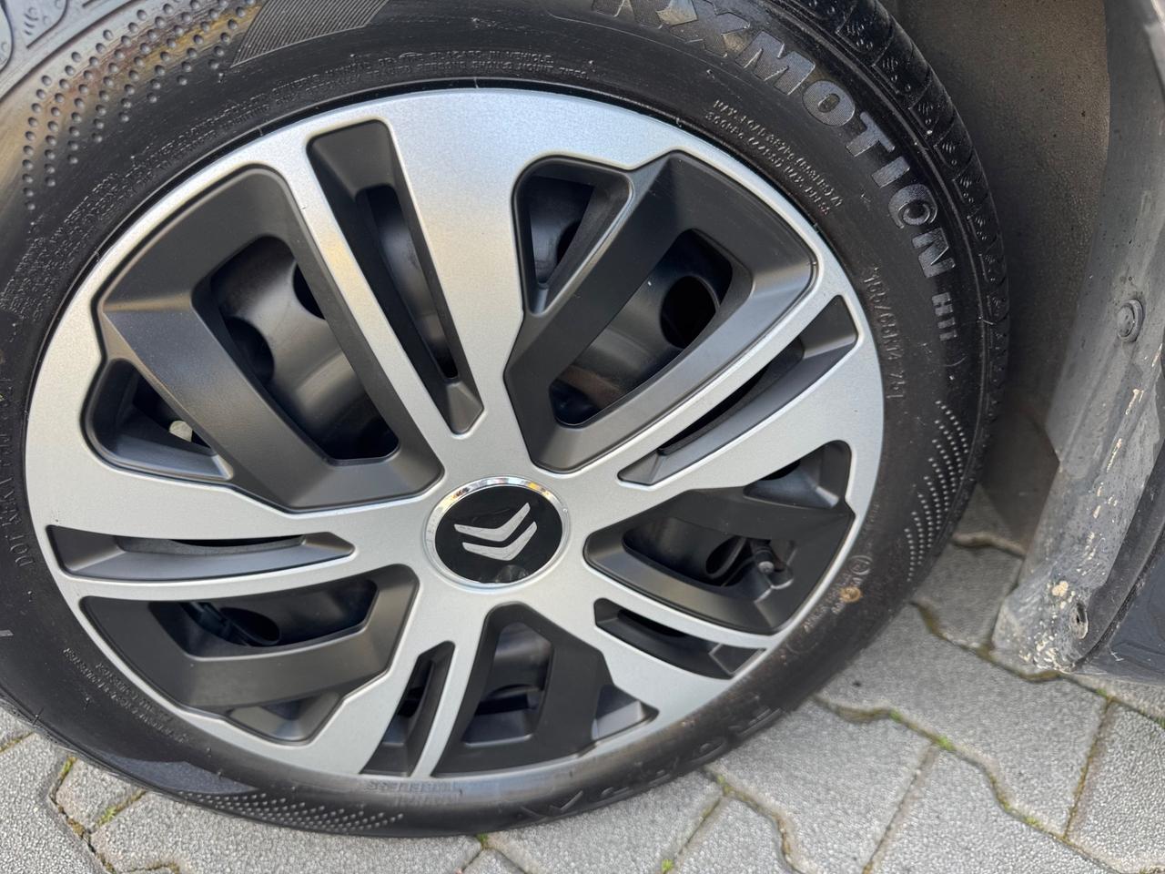 Citroen C1 1.0 5 porte automatica