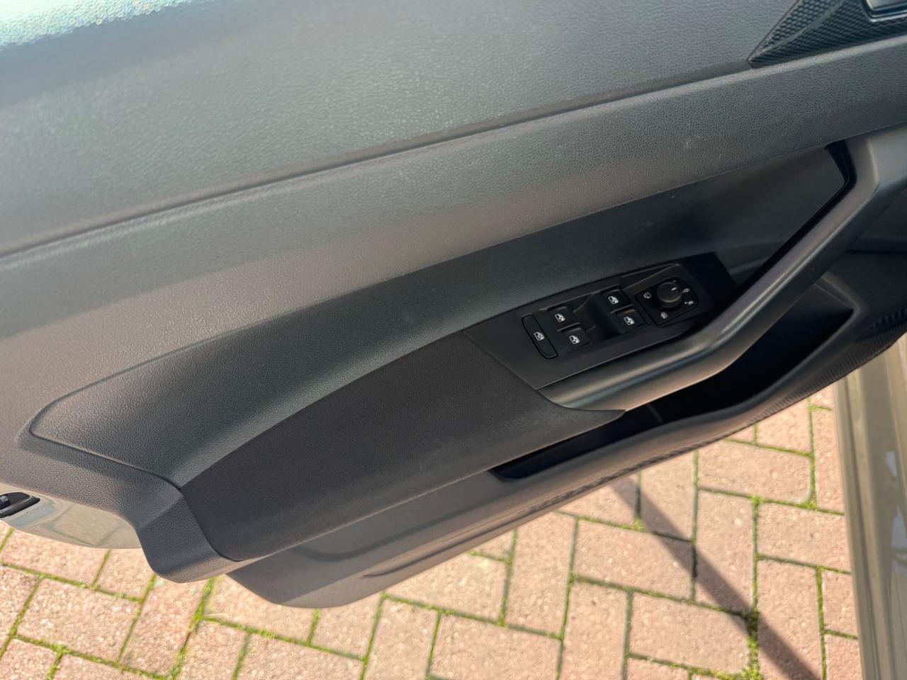 Volkswagen Polo Life 1.0 MPI EVO #9312