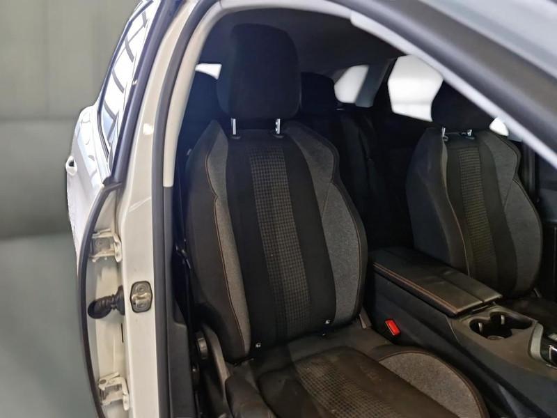 PEUGEOT 3008 BlueHDI 130 EAT8 S/S Business