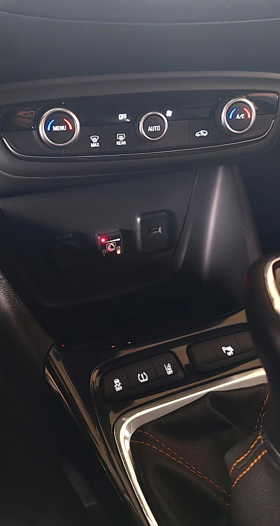 Opel Crossland X 1.2 12V Innovation