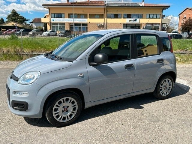 Fiat Panda Hybrid 5 posti