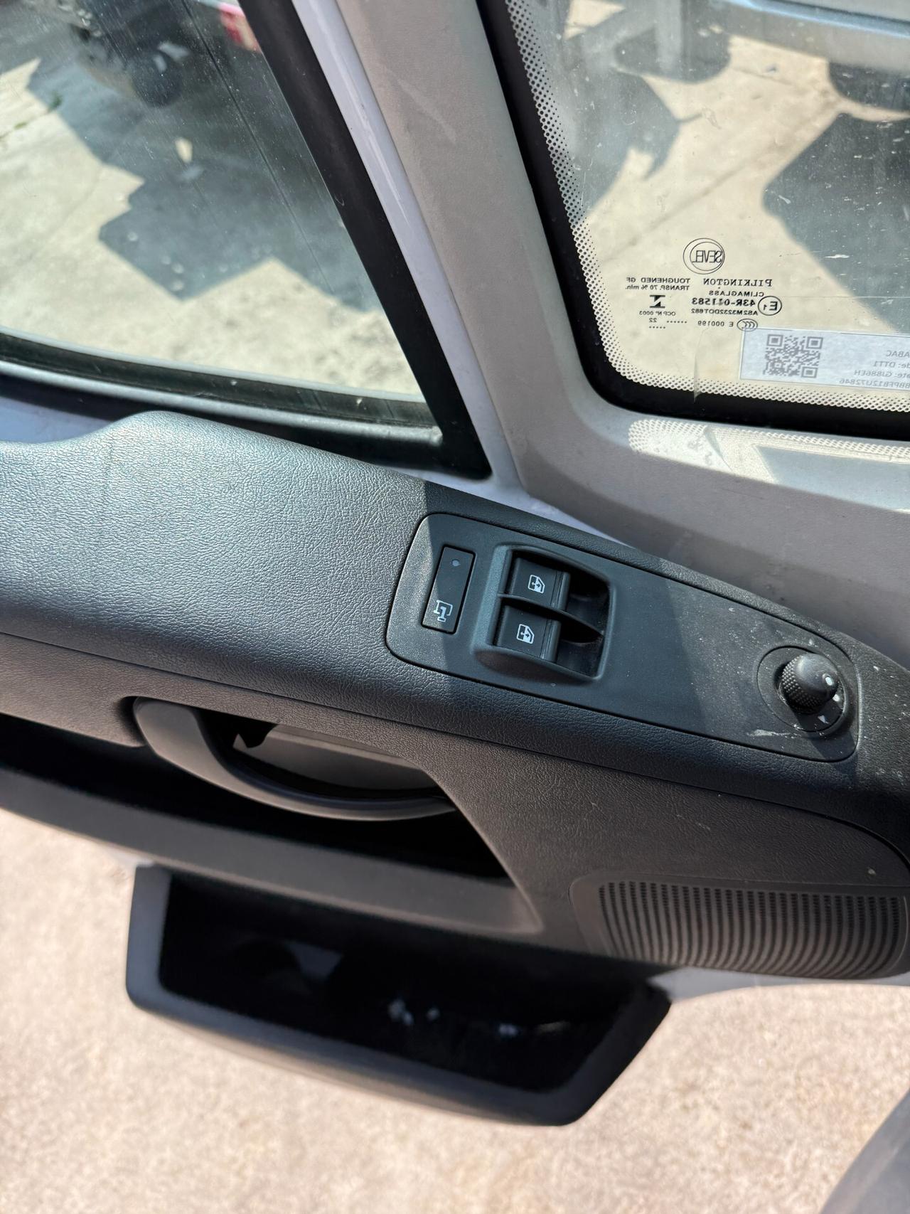 Peugeot Boxer 2.2/140 CV/100000 KM/2022