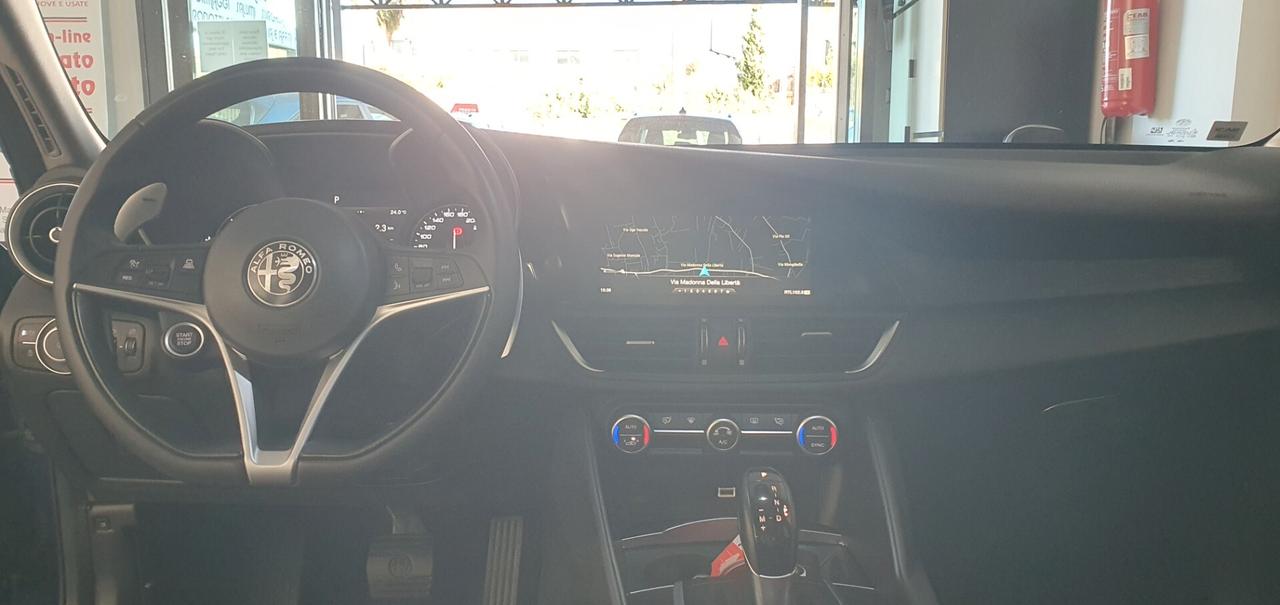 Alfa Romeo Giulia 2.2 Turbodiesel 190 CV AT8 Lusso