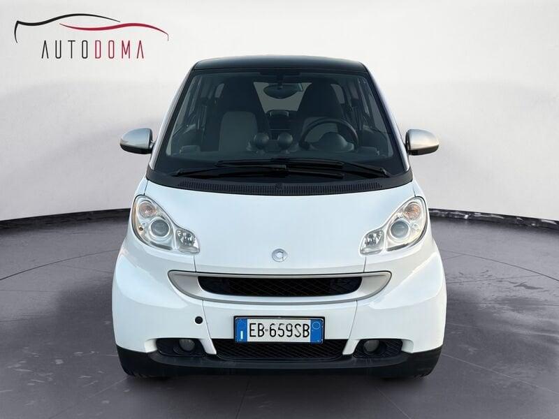 smart fortwo fortwo 1000 52 kW MHD coupé pulse
