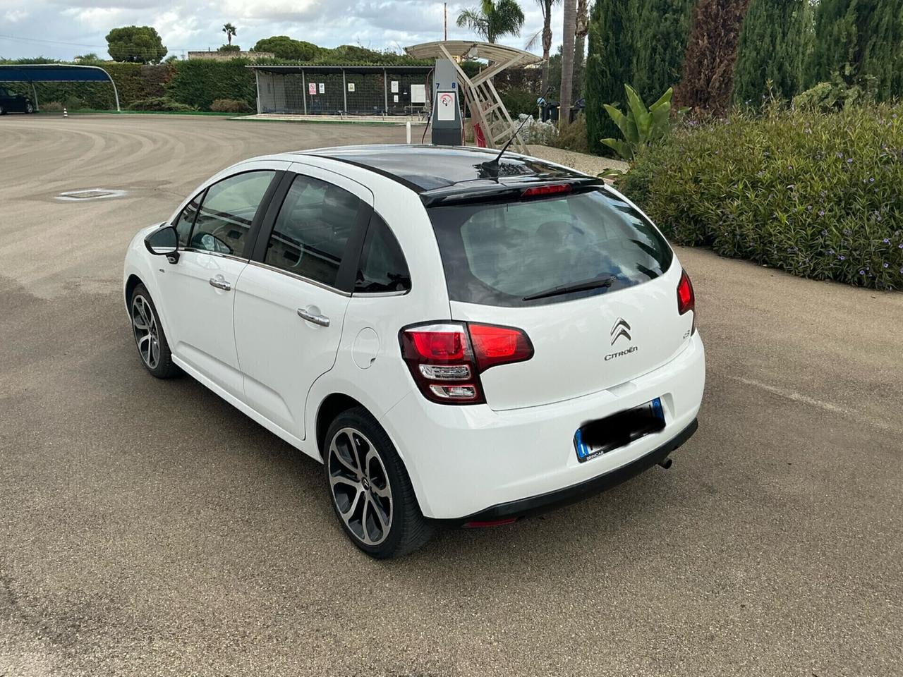 CITROEN C3 EXCLUSIVE 1.2 BENZINA CAMBIO AUTOMATICO 2015