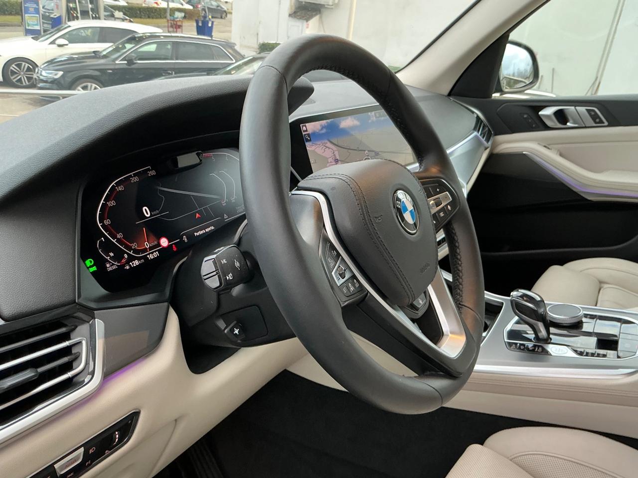 Bmw X5 xDrive30d xLine in garanzia