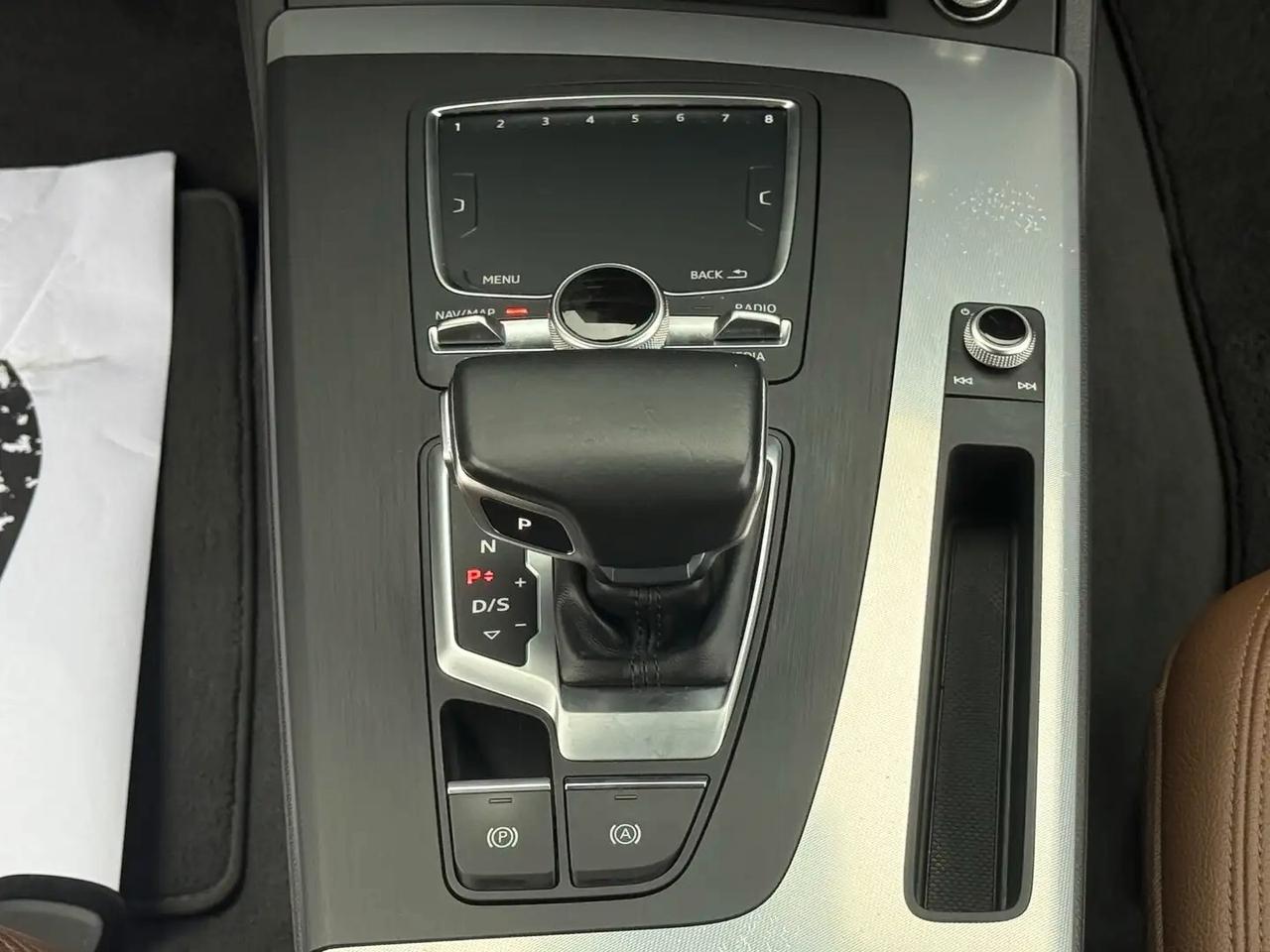 Audi Q5 40 TDI 204 CV quattro S tronic Business Sport