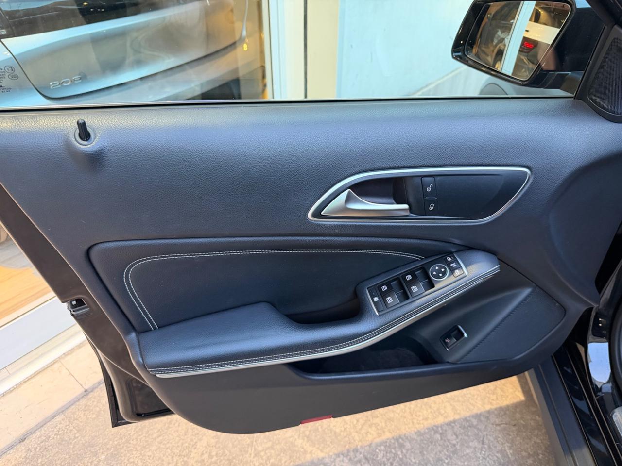 Mercedes-benz GLA 200 d Automatic Premium
