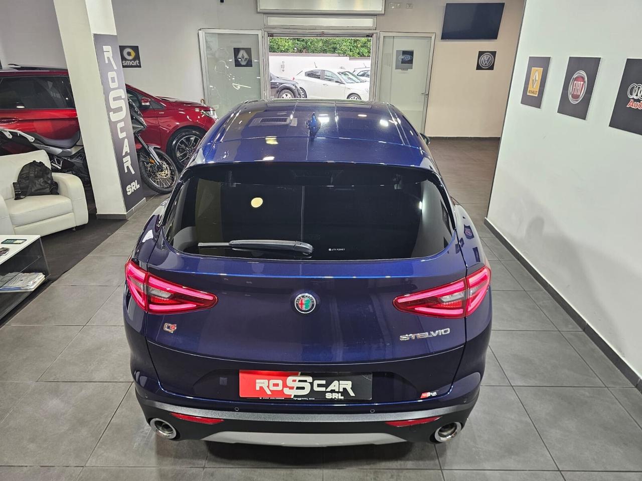 Alfa Romeo Stelvio 2.2 AT8 Q4 210 CV Executive