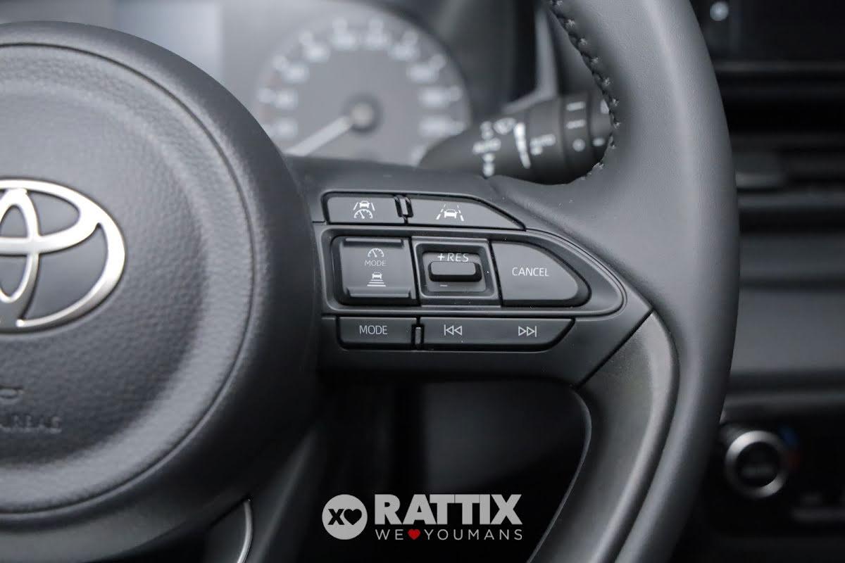 Toyota Yaris 1.5 Hybrid Active + Business Pack