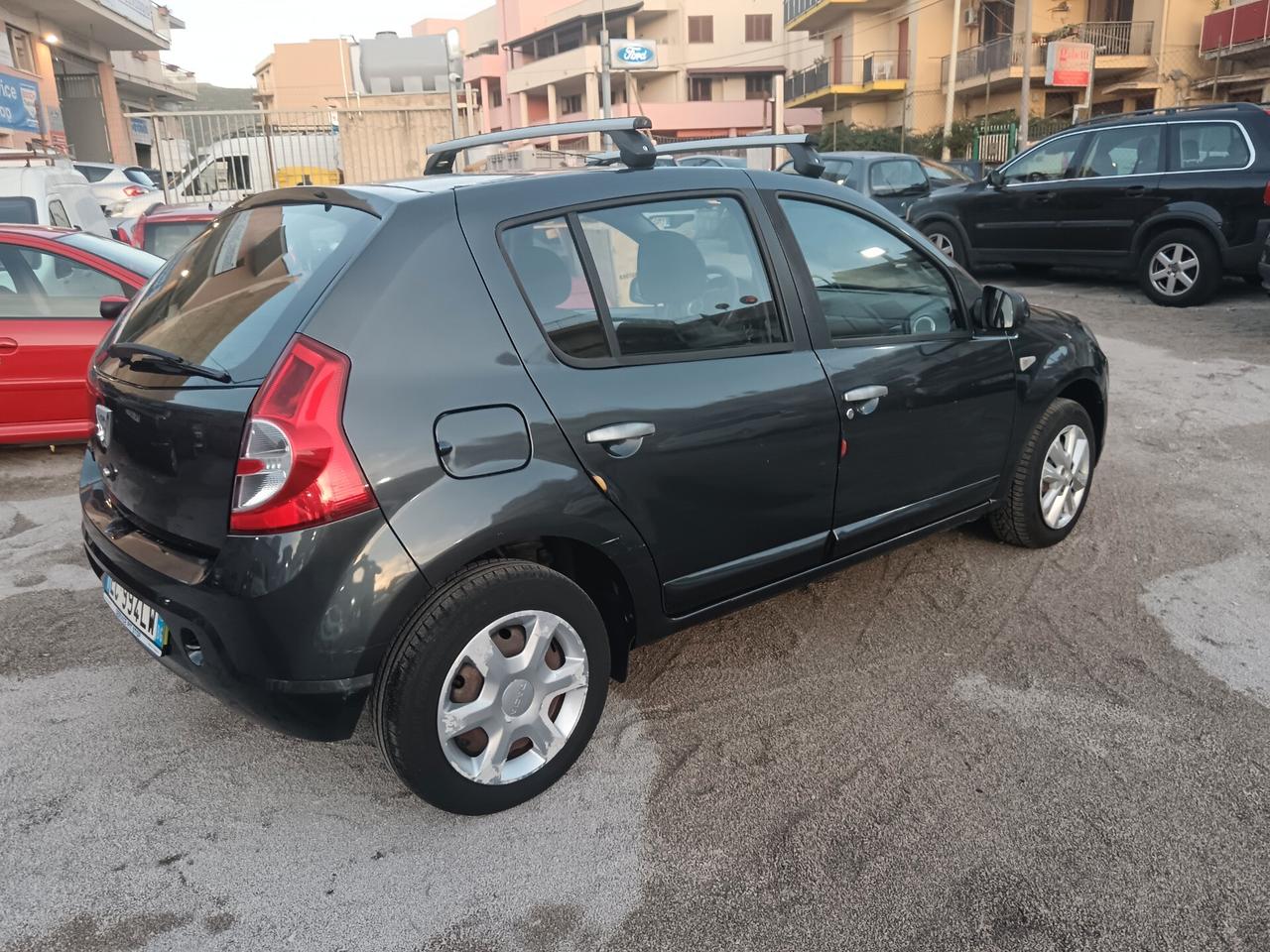 Dacia Sandero 1.4 8V GPL Lauréate