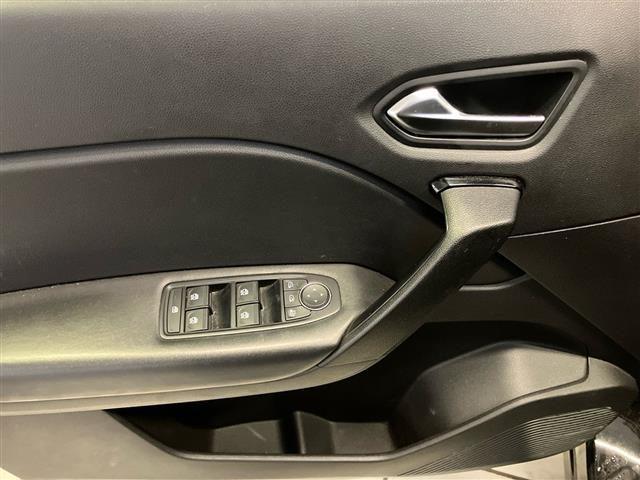 RENAULT Captur 1.6 E-Tech hybrid Zen 145cv auto