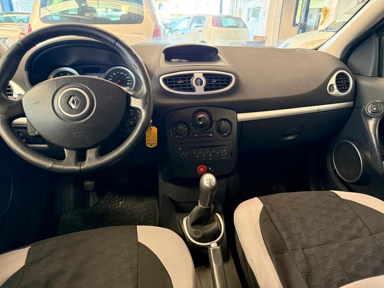 Renault Clio 1.2 16V SporTour GPL