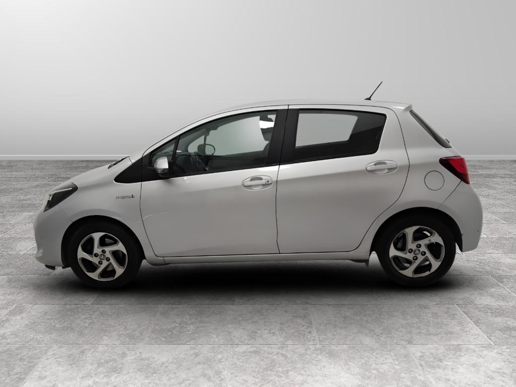 TOYOTA Yaris III 2015 - Yaris 5p 1.5h Active my16