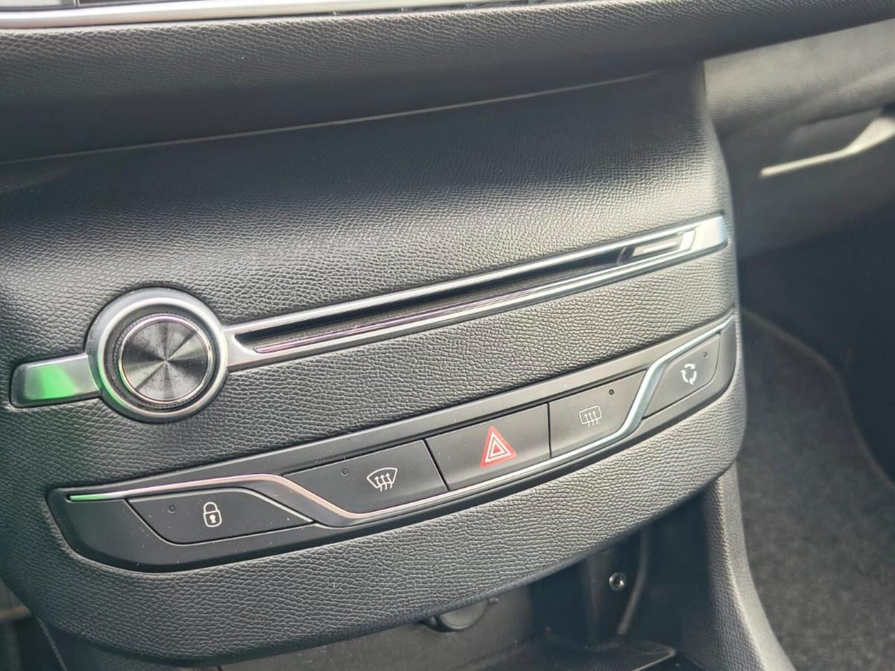 Peugeot 308 BlueHDi 120 S&S Allure