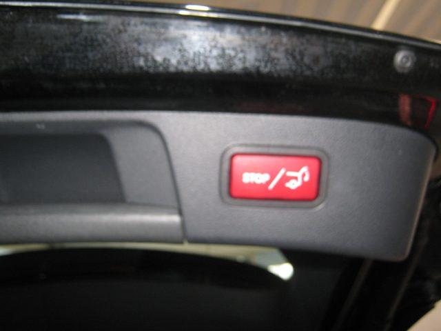 MERCEDES-BENZ GLA 200 d Automatic Sport