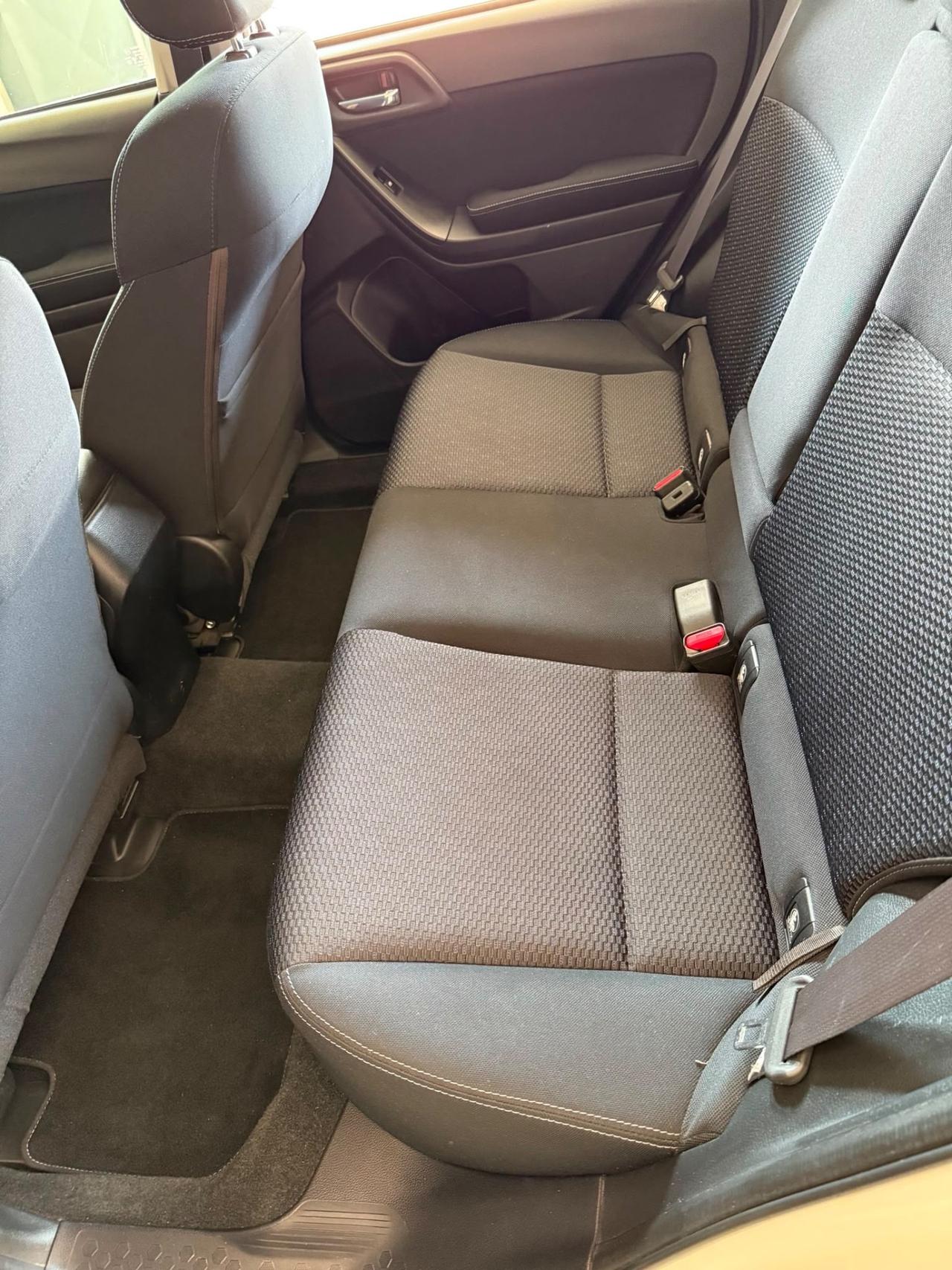 Subaru Forester 2.0D Dynamic