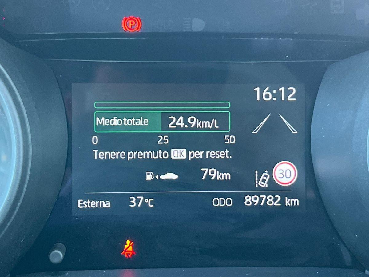 TOYOTA Yaris 4ª serie - Yaris 1.5 Hybrid 5 porte Trend