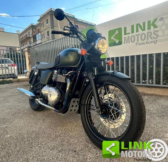 TRIUMPH Bonneville T100 986 MF Steve MC Queen number 698 limited edition