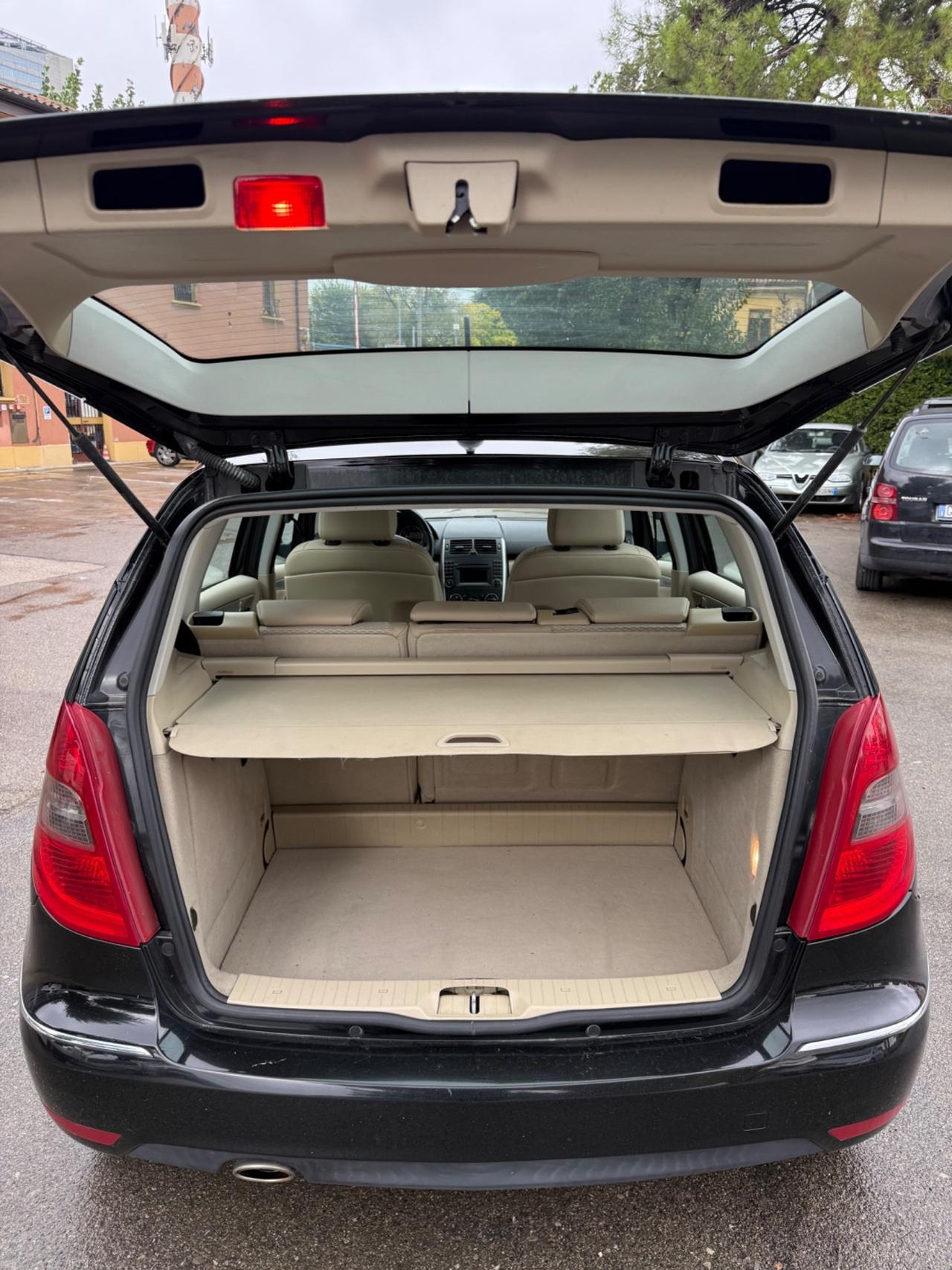 Mercedes-benz A 160 BlueEFFICIENCY Premium