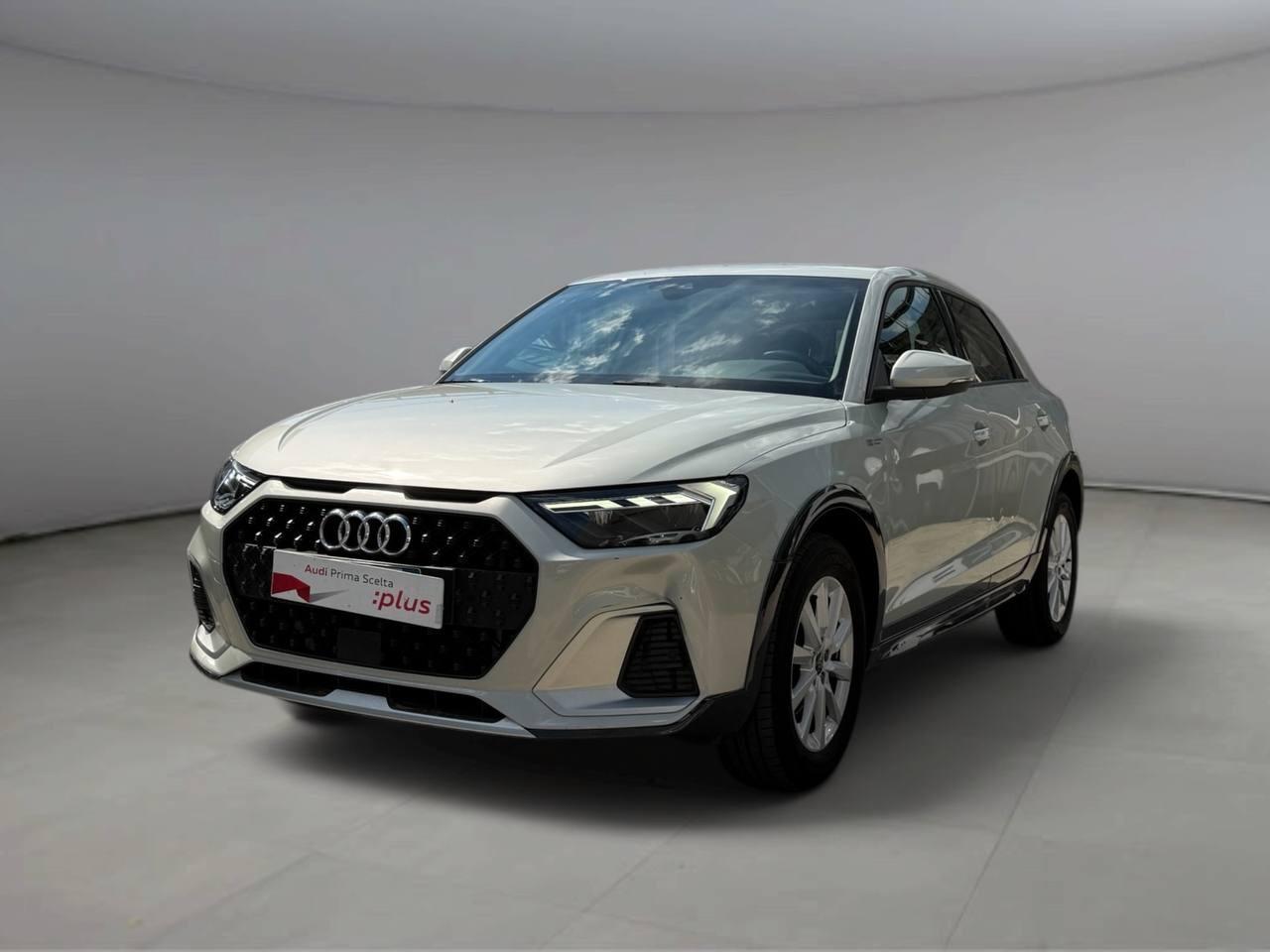 AUDI A1 II 2022 allstreet - A1 allstreet 30 1.0 tfsi Business 116cv s tronic