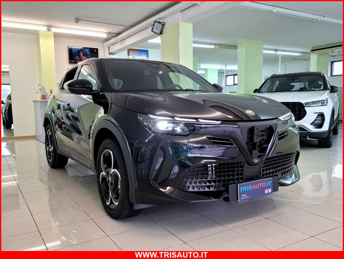ALFA ROMEO Junior 1.2T Hybrid eDCT6 Speciale NEOPATENTATI IVATA