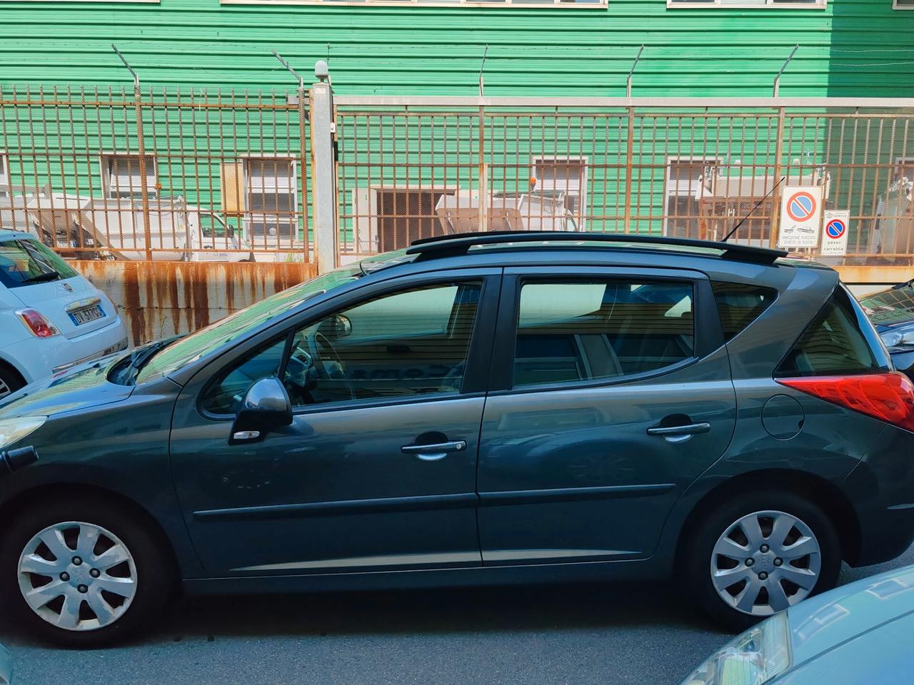 Peugeot 207 1.4 ok neopatentati km 72.000