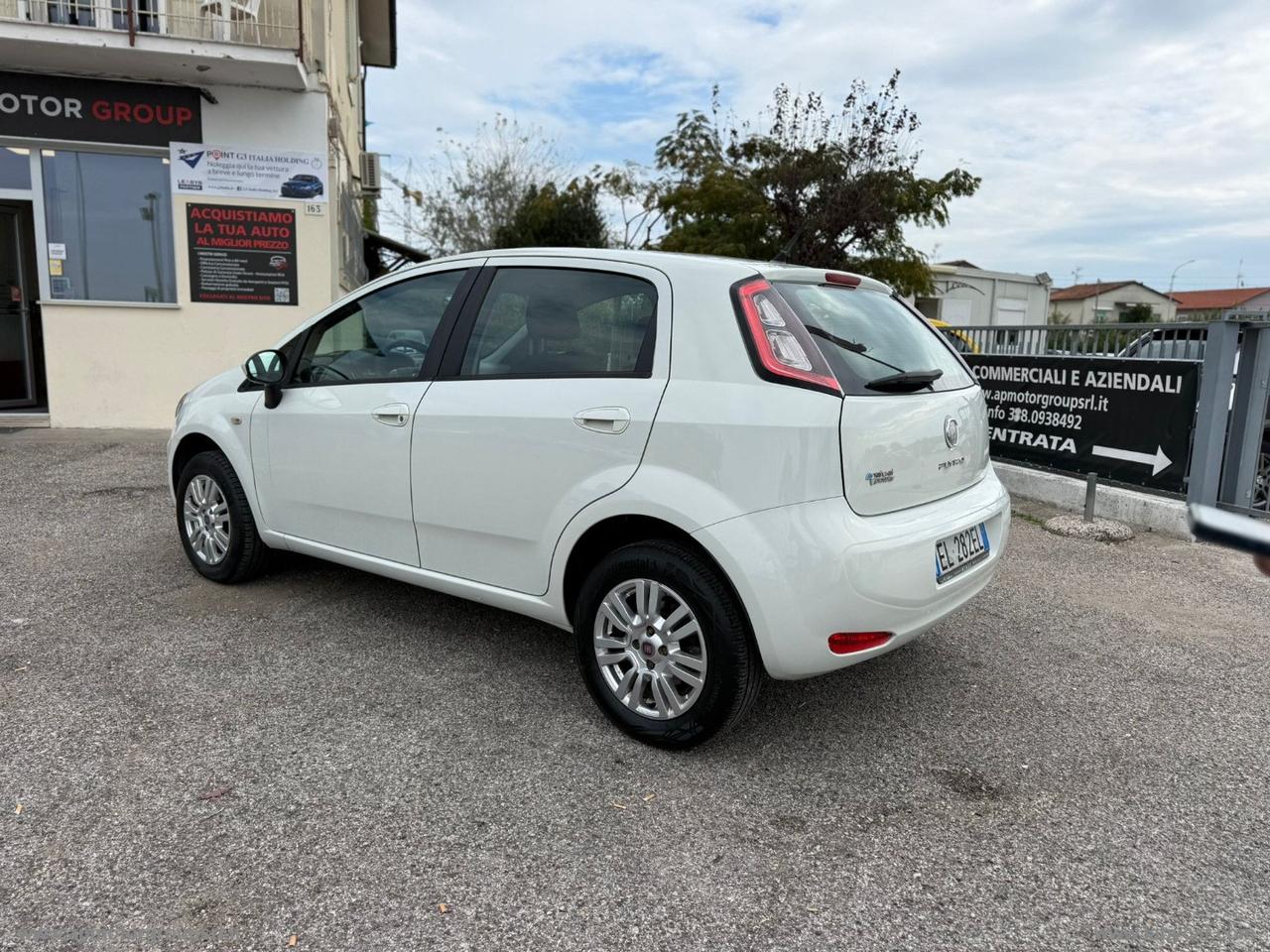 FIAT Punto 1.4 5p. EMOTION Natural Power