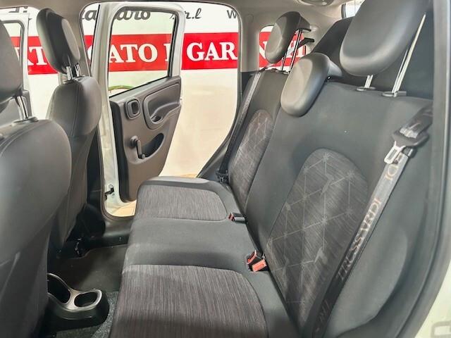 Fiat Panda 1.0 FireFly S&S Hybrid City Cross TRUSSARDI