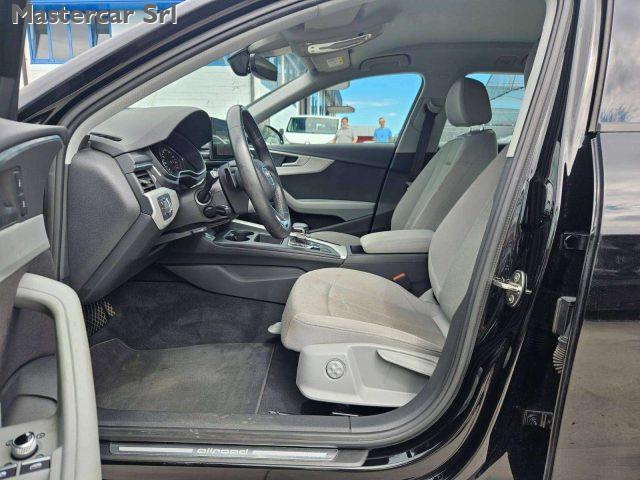 AUDI A4 allroad A4 Allroad Quattro 40 2.0 tdi mhev Business 204cv