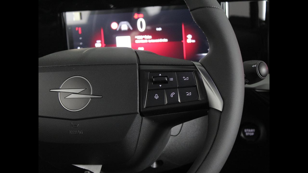 OPEL MOKKA GS 1.2l 136cv MT