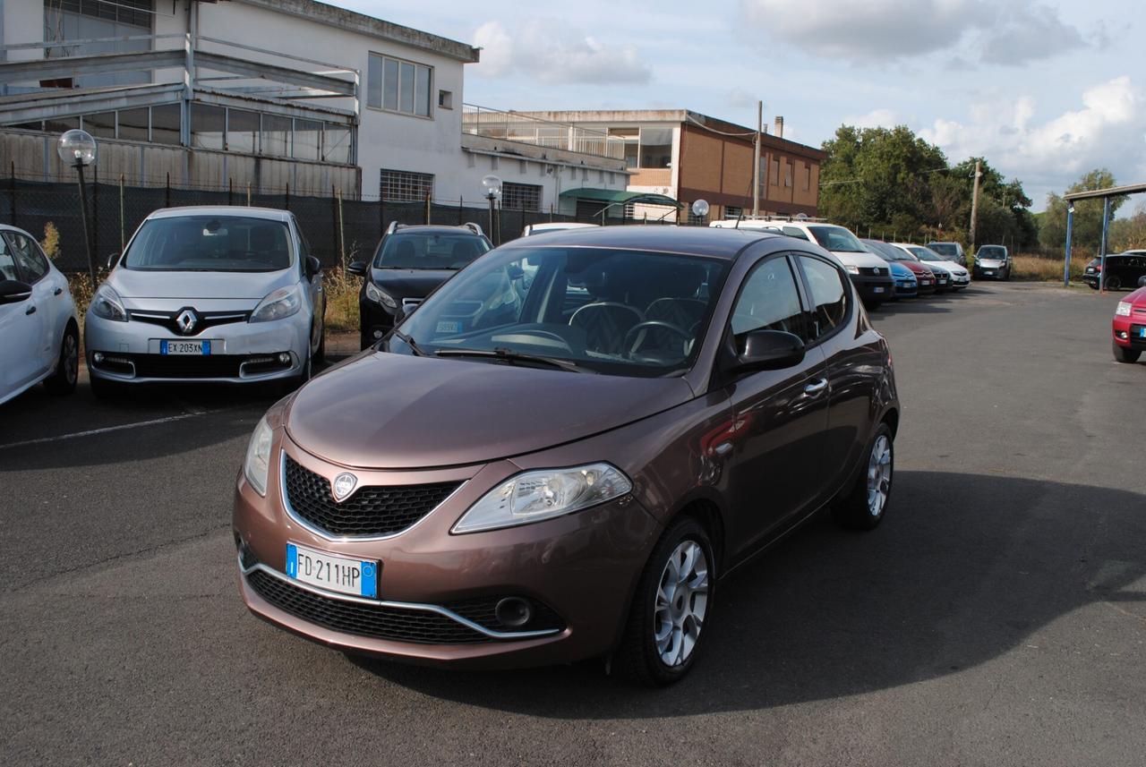 LANCIA YPSILON 1.3 MJT 90 CV