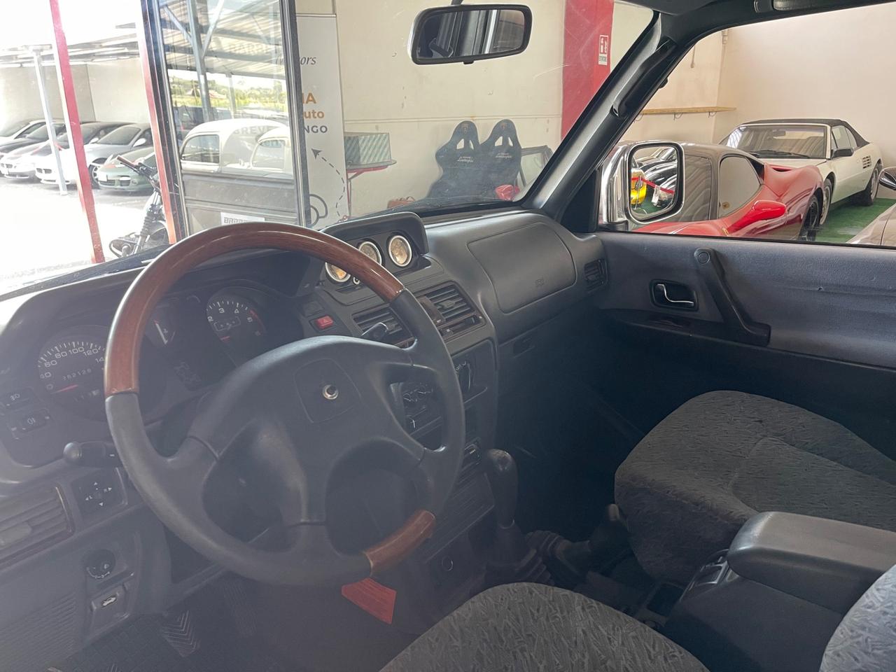Mitsubishi Pajero 2.5 TDI GLS Target PERMUTE RATE