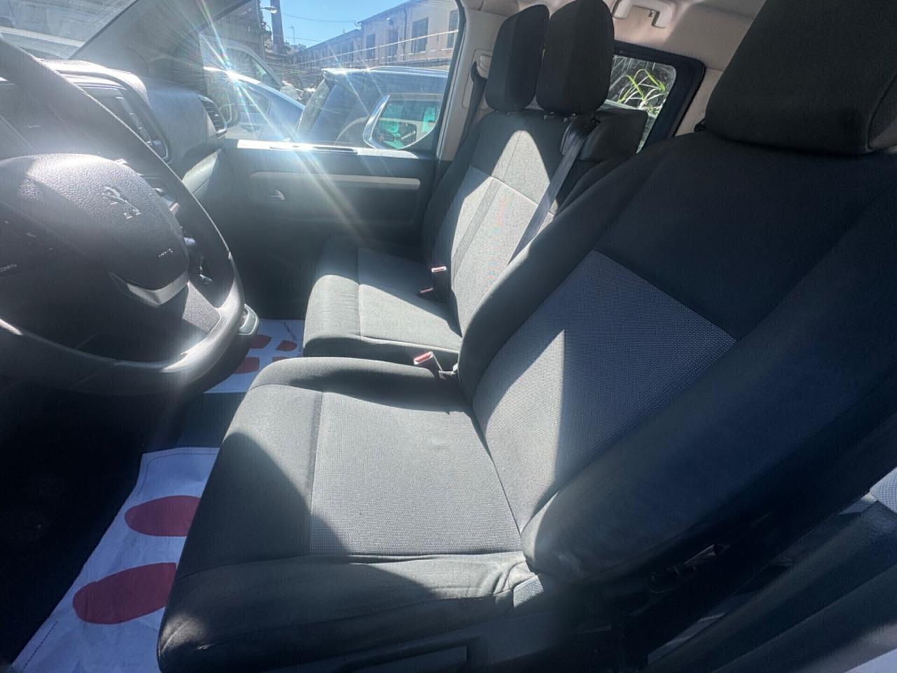 Peugeot Traveller HDI 120CV 9 POSTI 2020