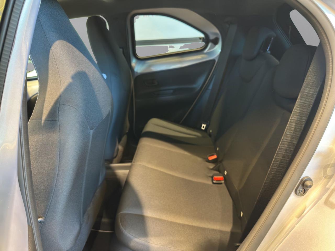 Toyota Aygo X 1.5 hybrid Icon e-cvt