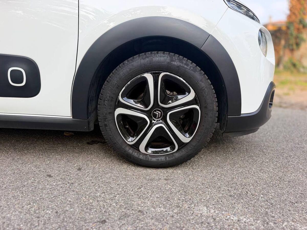 Citroen C3 1.2 puretech Shine s&s 110cv eat6 my18