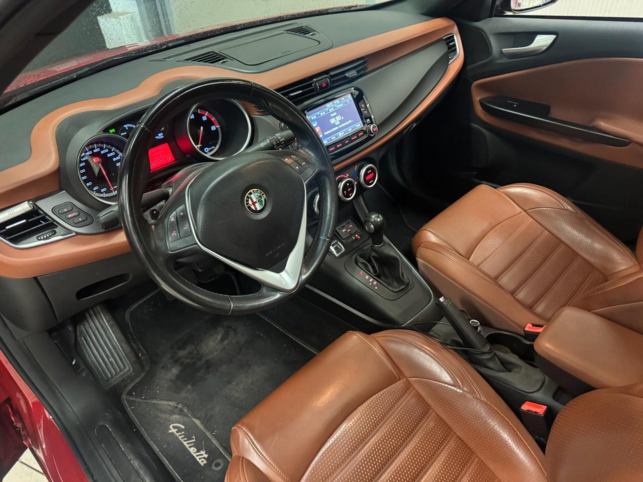 Alfa Romeo Giulietta 2.0 JTDM 175 CV TCT SUPER TETTO APRIBILE