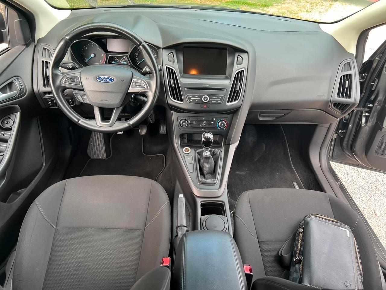 Ford Focus 1.5 TDCi 120 CV Start&Stop Pow. SW ST Line Business