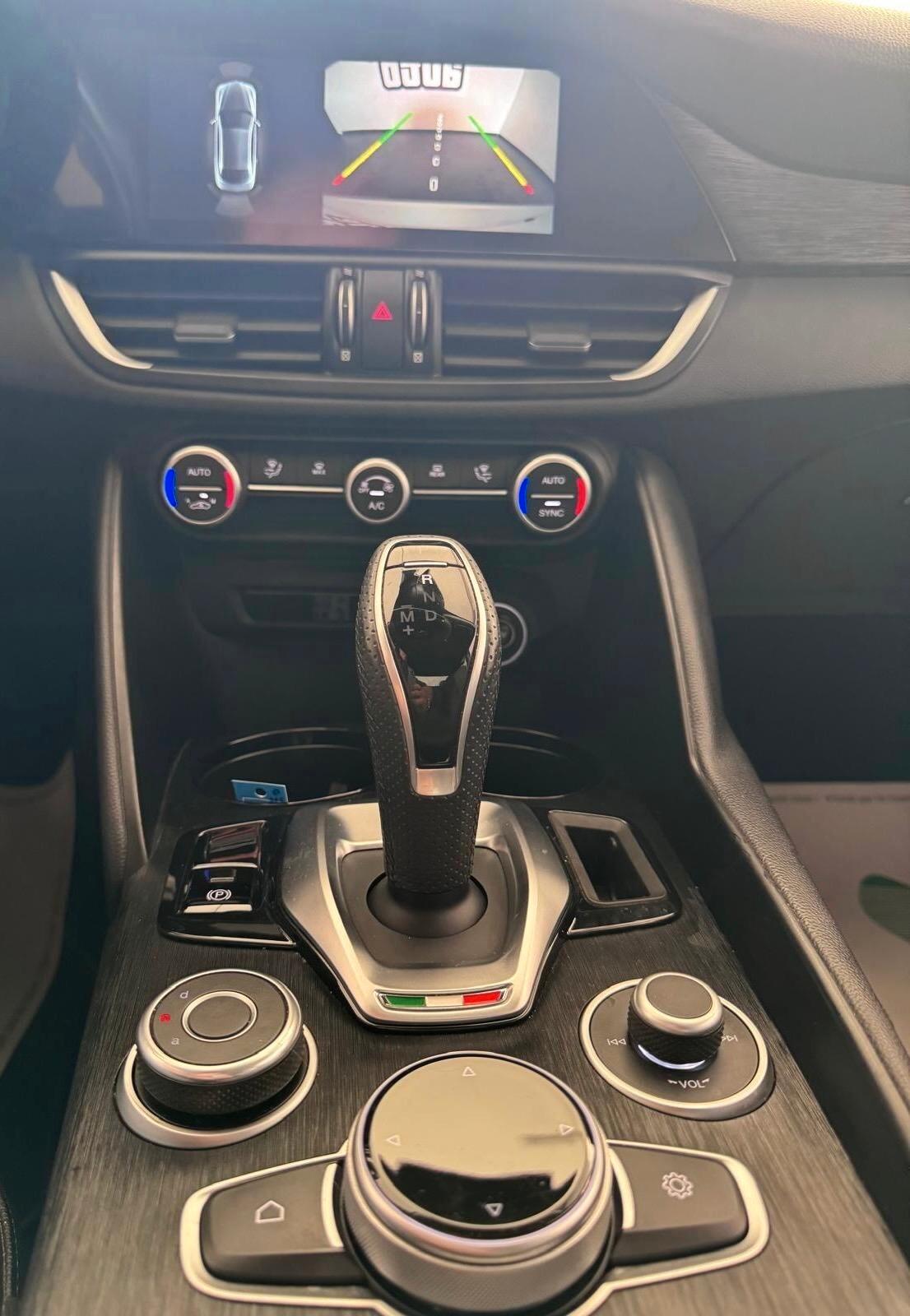 Alfa Romeo Giulia 2.2 Turbodiesel 160 CV AT8 Executive