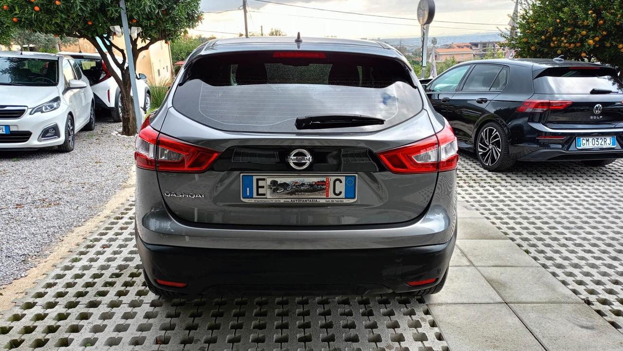 Nissan Qashqai 1.2 DIG-T Tekna