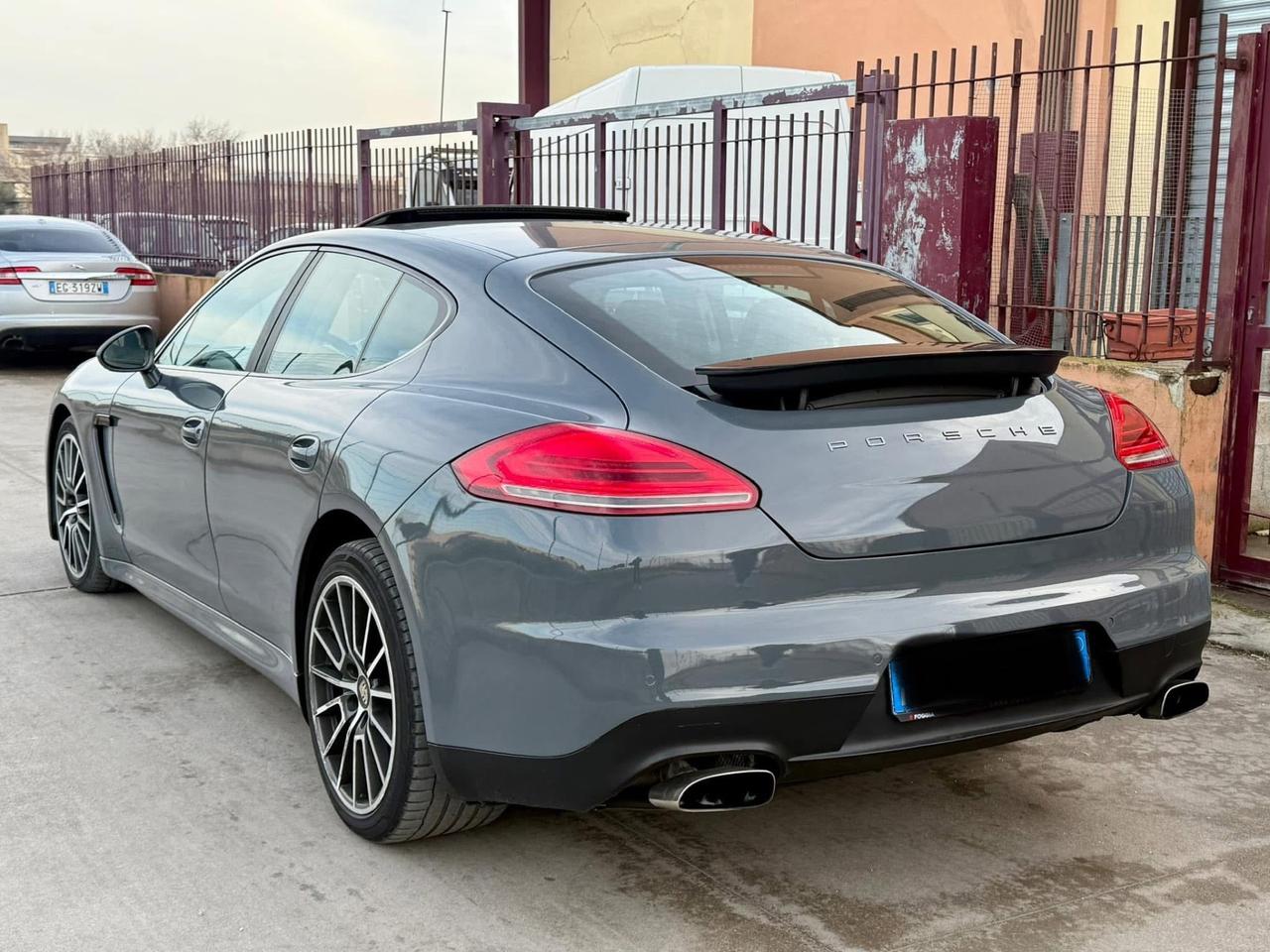 Porsche Panamera 3.0 250cv tetto apribile