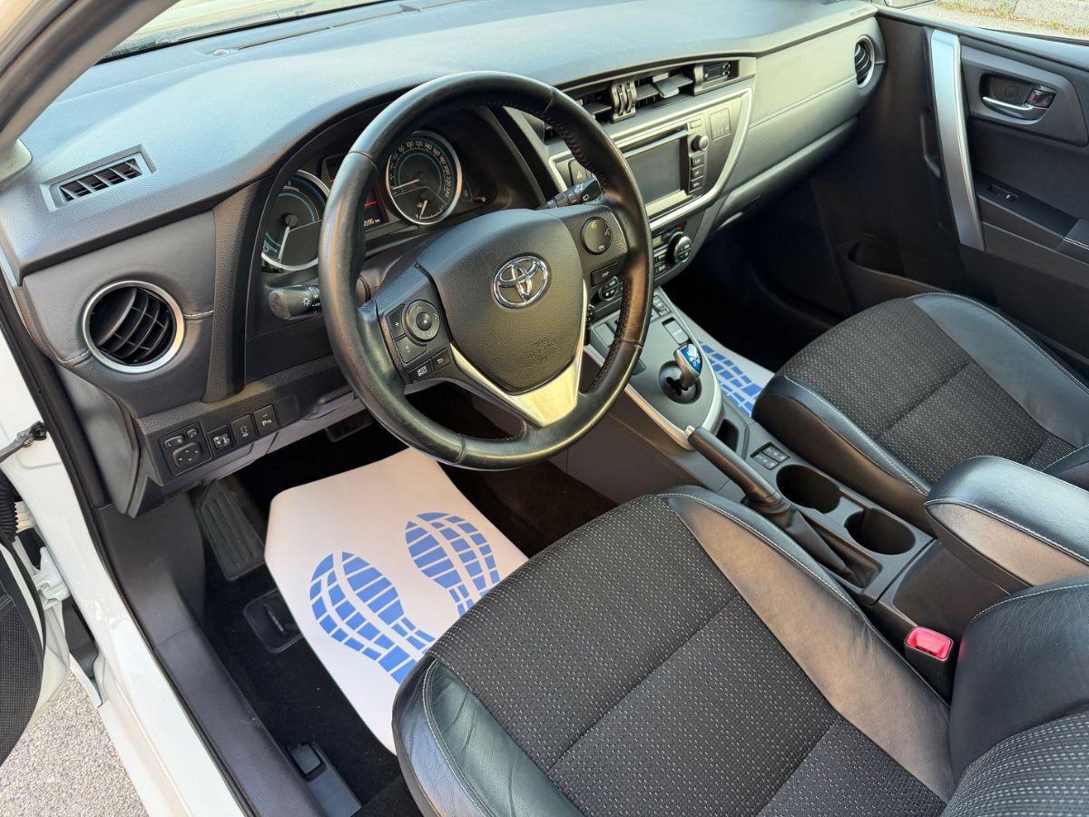 TOYOTA - Auris - TS 1.8 Hybrid Lounge #TAG.TOYOTA